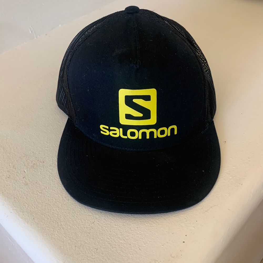 Salomon Trucker Hat
